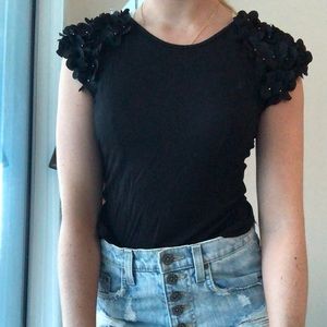 TED BAKER BLACK TEE WITH FLOWER SLEEVES